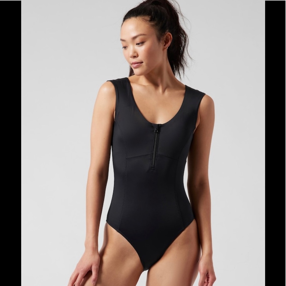 NWT Athleta Deep Sea One Piece Swimsuit Medium Black